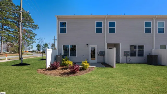 $271,150 | 706 Embark Circle, Greer, SC 29651