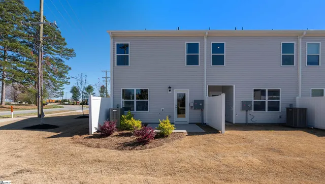 $271,150 | 706 Embark Circle, Greer, SC 29651