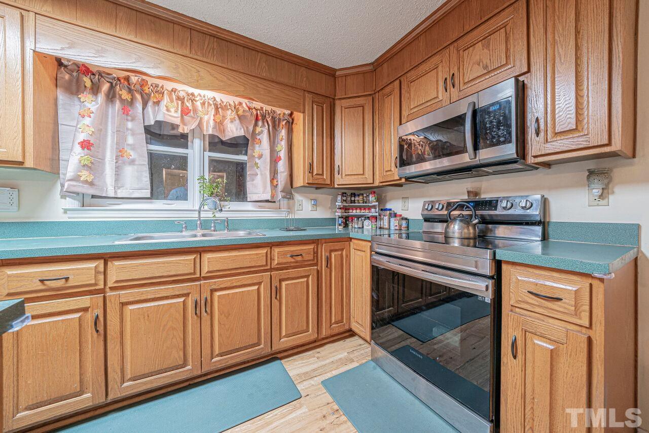 52 Wilson-Fuller Road Louisburg, NC 27549 - Photo 6 of 28 Gallery Image 6