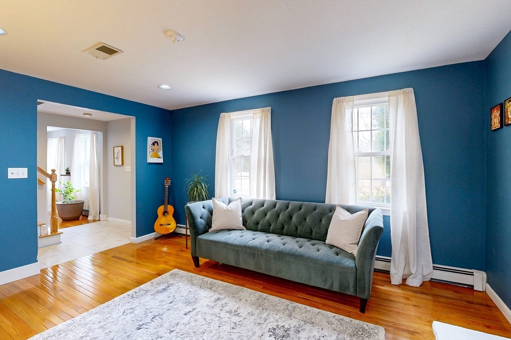 475 Old Post Road Sharon, MA 02067 - Photo 12 of 34