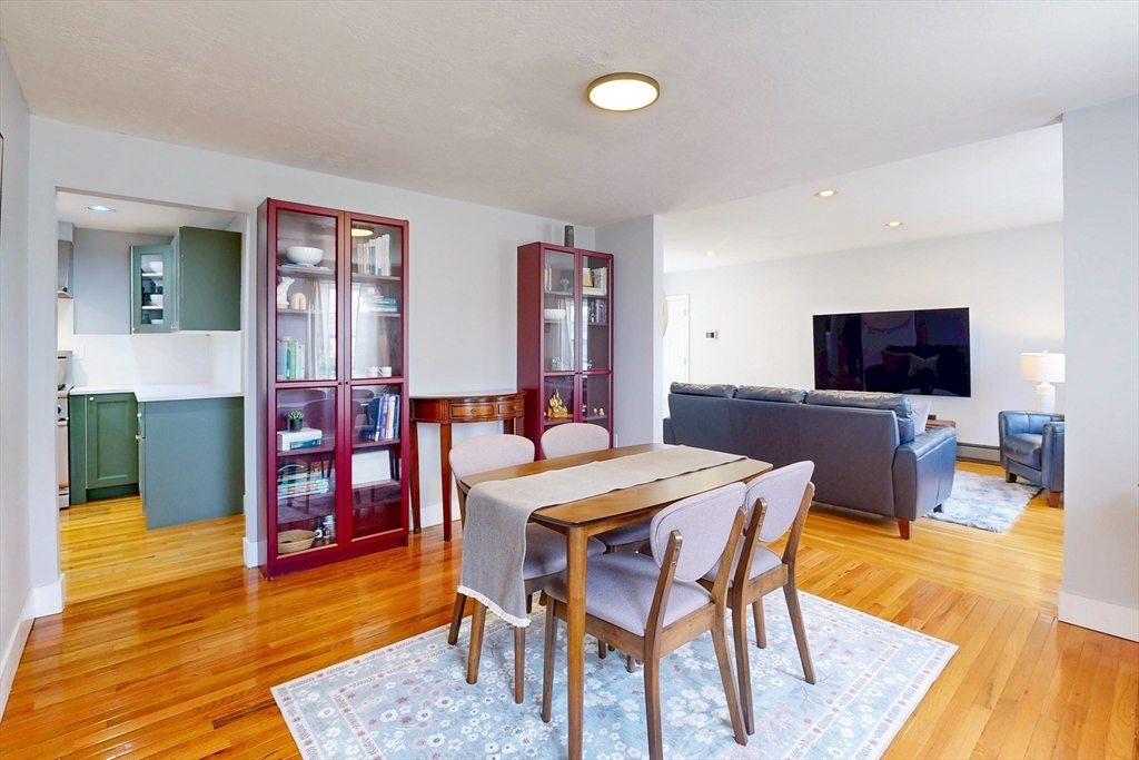 475 Old Post Road Sharon, MA 02067 - Photo 16 of 34