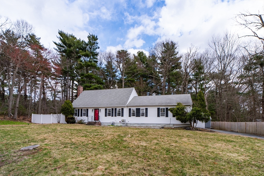 475 Old Post Road Sharon, MA 02067 - Photo 2 of 34