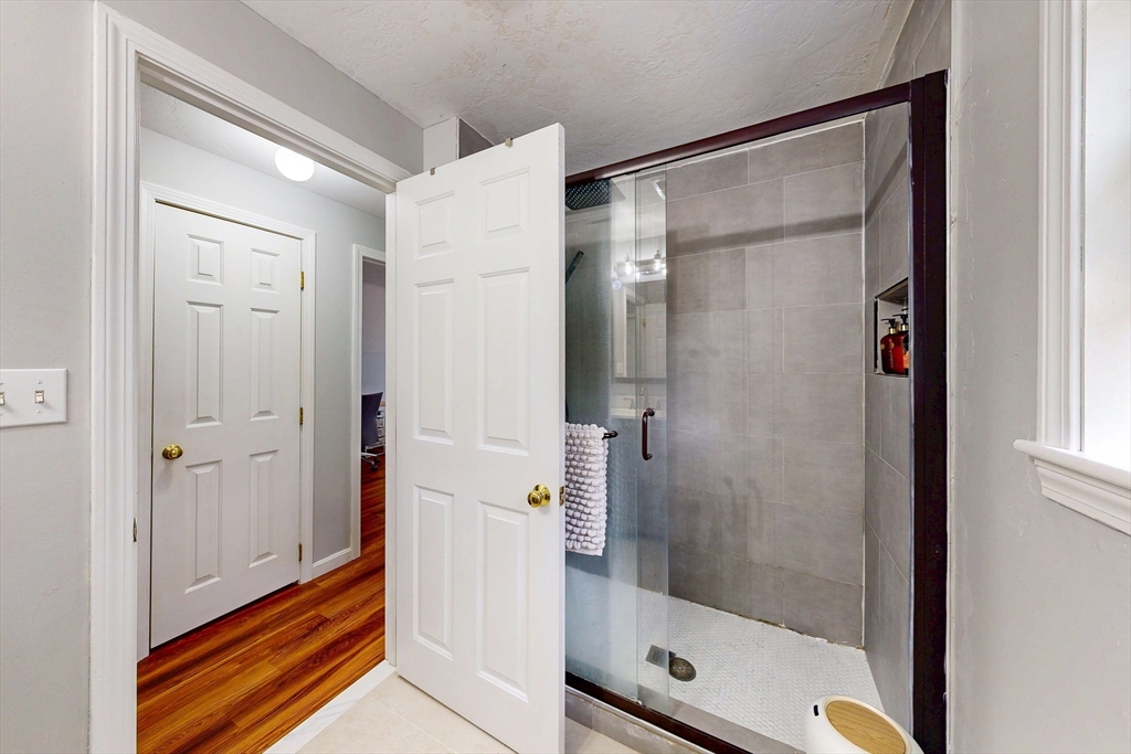 475 Old Post Road Sharon, MA 02067 - Photo 28 of 34