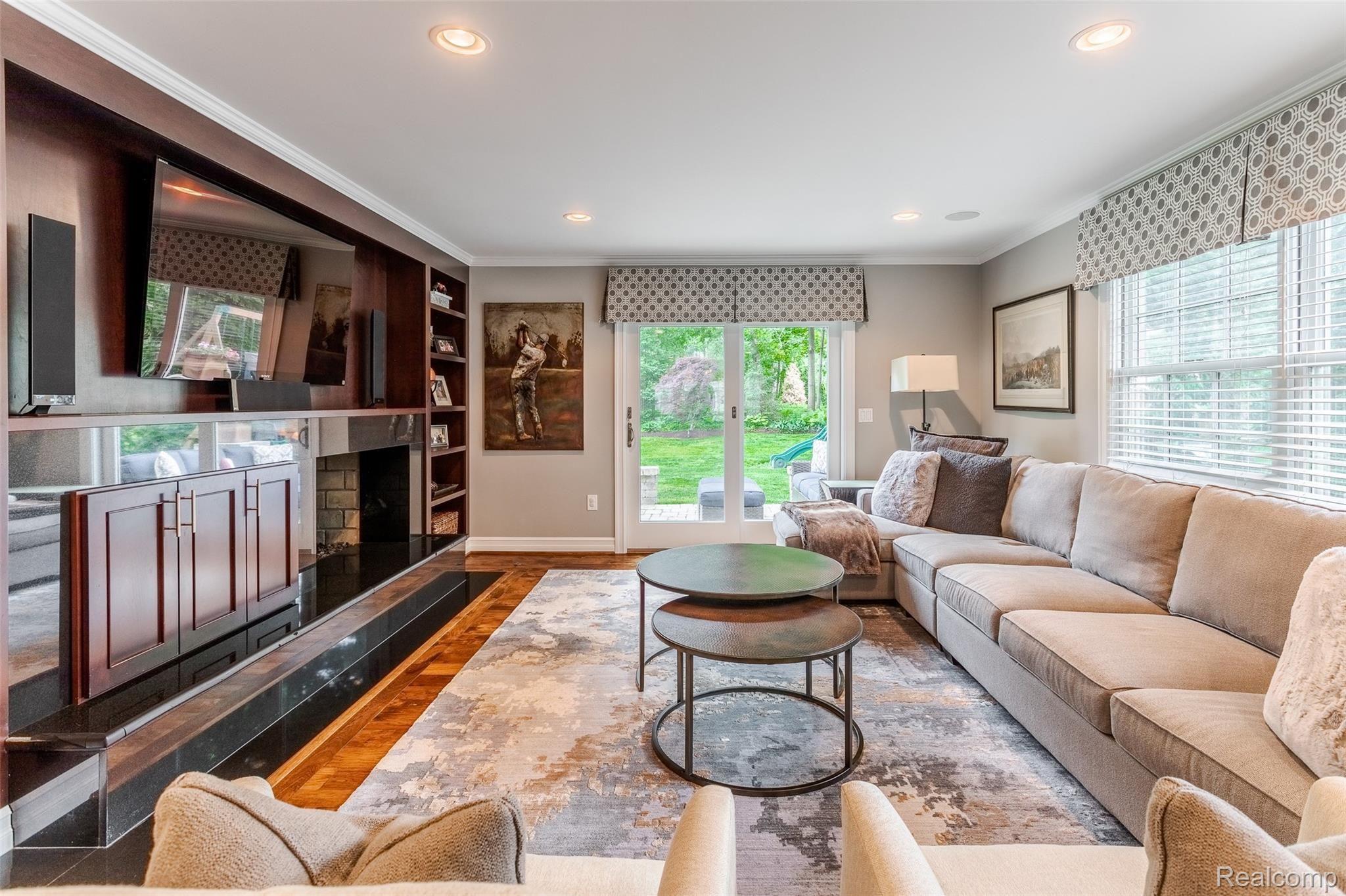 111 Denbar Road Bloomfield Hills, MI 48304 - Photo 12 of 43 Denbar-16.jpg