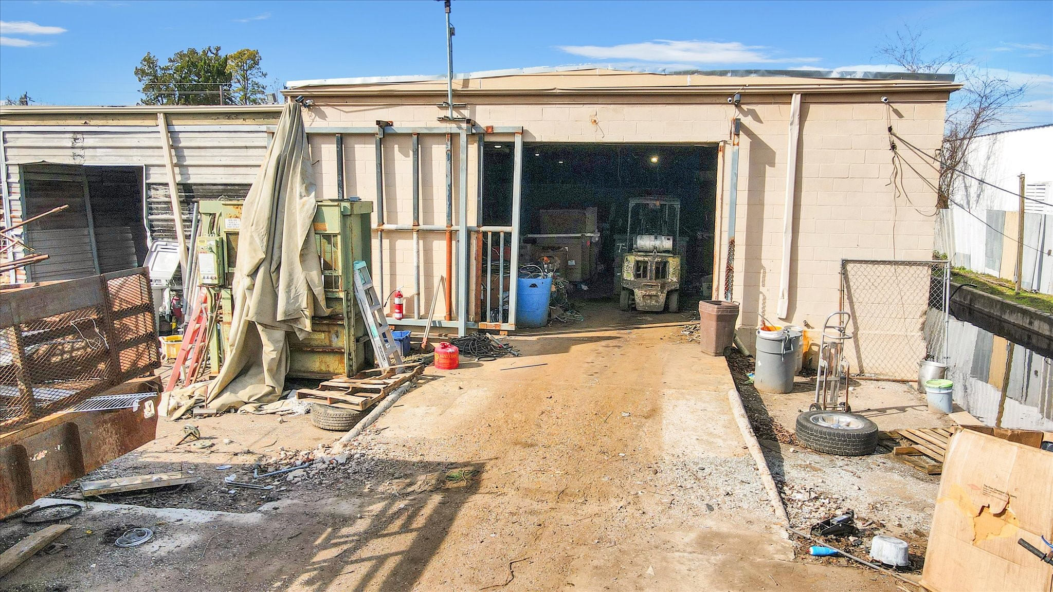 10202 Fulton Street Houston, TX 77076 - Photo 17 of 29 a view of a dinning room with a backyard