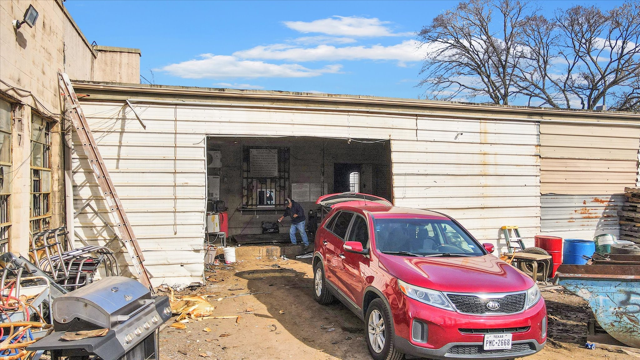 10202 Fulton Street Houston, TX 77076 - Photo 6 of 29 a view of a chairs with door