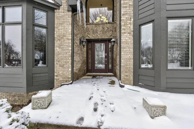 $700,000 | 10056 Rosemarie Run, Brighton, MI 48114