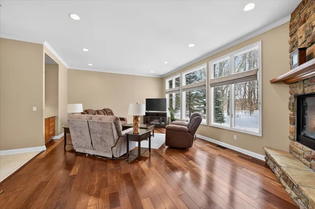 $700,000 | 10056 Rosemarie Run, Brighton, MI 48114