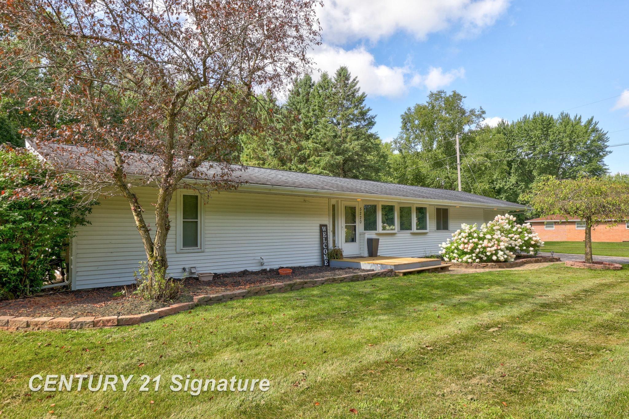 5220 McGrandy Road Bridgeport, MI 48722 - Photo 3 of 46