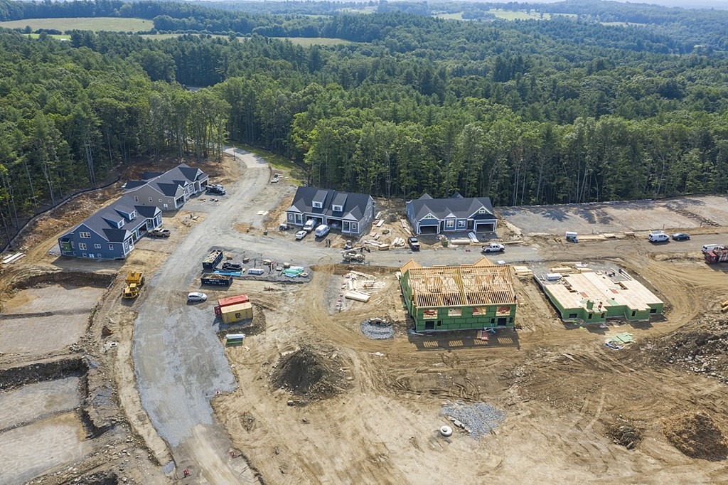 30 Campbell Road, Unit 31 Berlin, MA 01503 - Photo 1 of 1 Gallery Image 1
