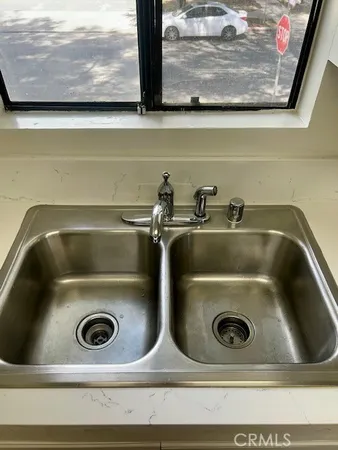 $2,550 | 5821 Sylmar Avenue, Unit 4, Van Nuys, CA 91401