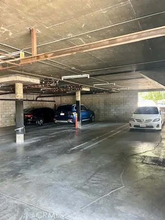 $2,550 | 5821 Sylmar Avenue, Unit 4, Van Nuys, CA 91401