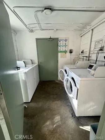 $2,550 | 5821 Sylmar Avenue, Unit 4, Van Nuys, CA 91401