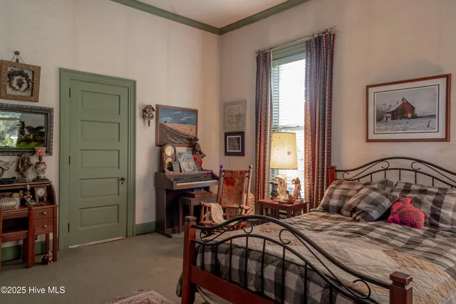 $898,000 | 900 Nash Street North, Wilson, NC 27893