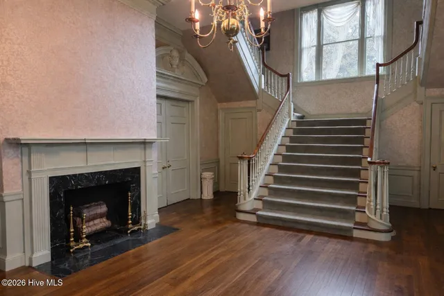 $898,000 | 900 Nash Street North, Wilson, NC 27893