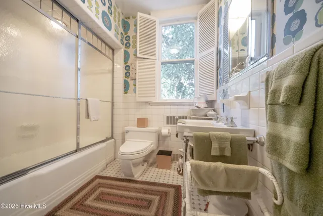 $898,000 | 900 Nash Street North, Wilson, NC 27893