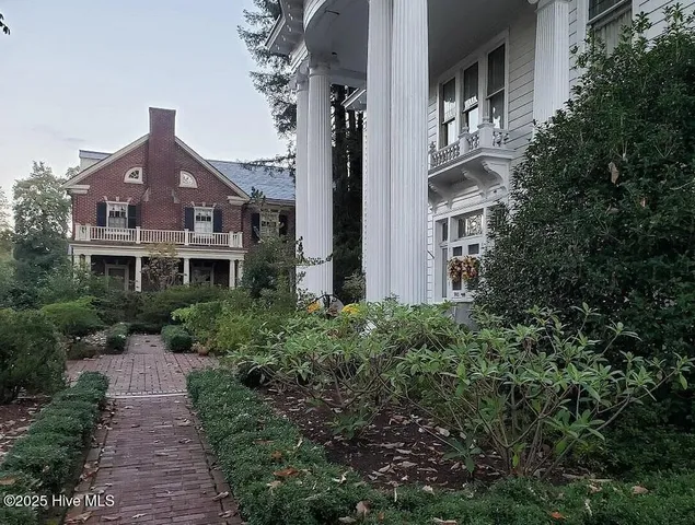 $898,000 | 900 Nash Street North, Wilson, NC 27893