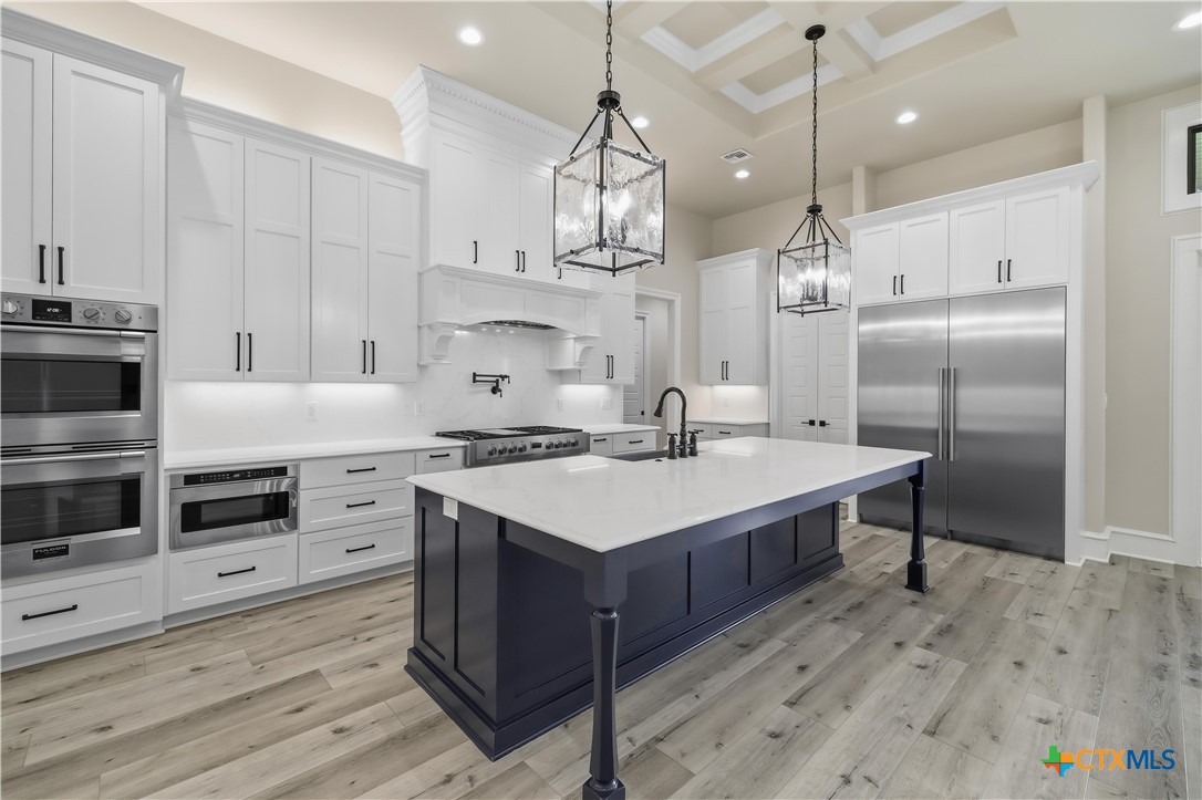 331 Sendera Loop Victoria, TX 77904 - Photo 11 of 47