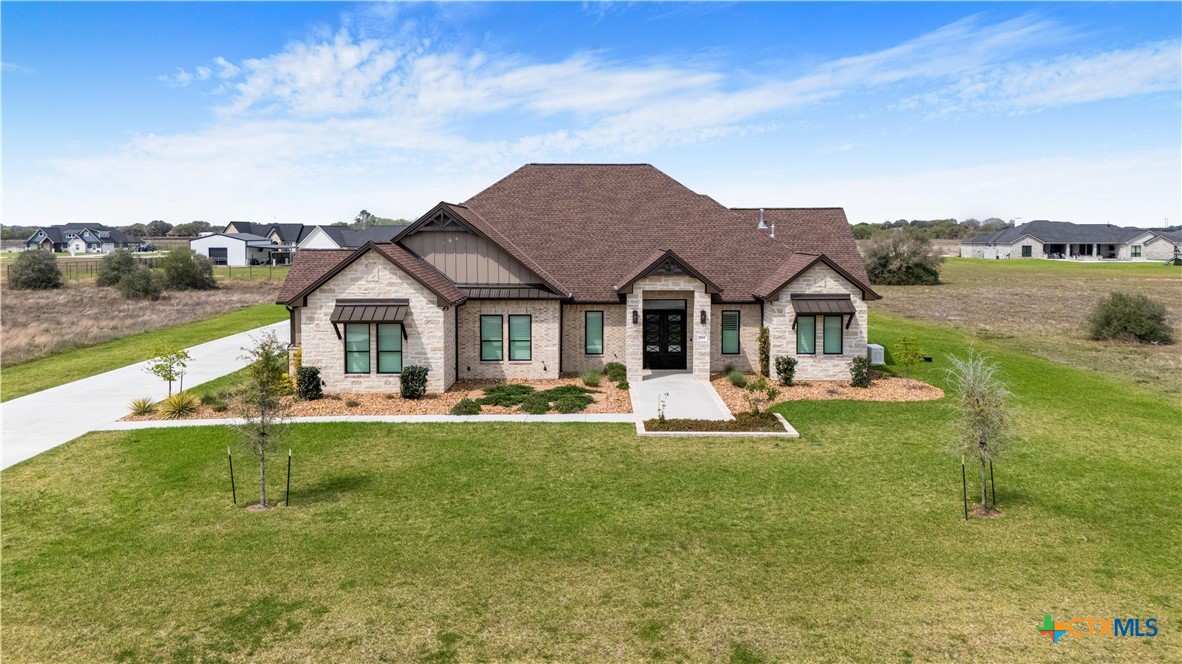331 Sendera Loop Victoria, TX 77904 - Photo 2 of 47
