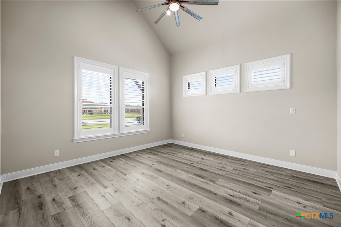 331 Sendera Loop Victoria, TX 77904 - Photo 32 of 47 Bedroom #3 Suite