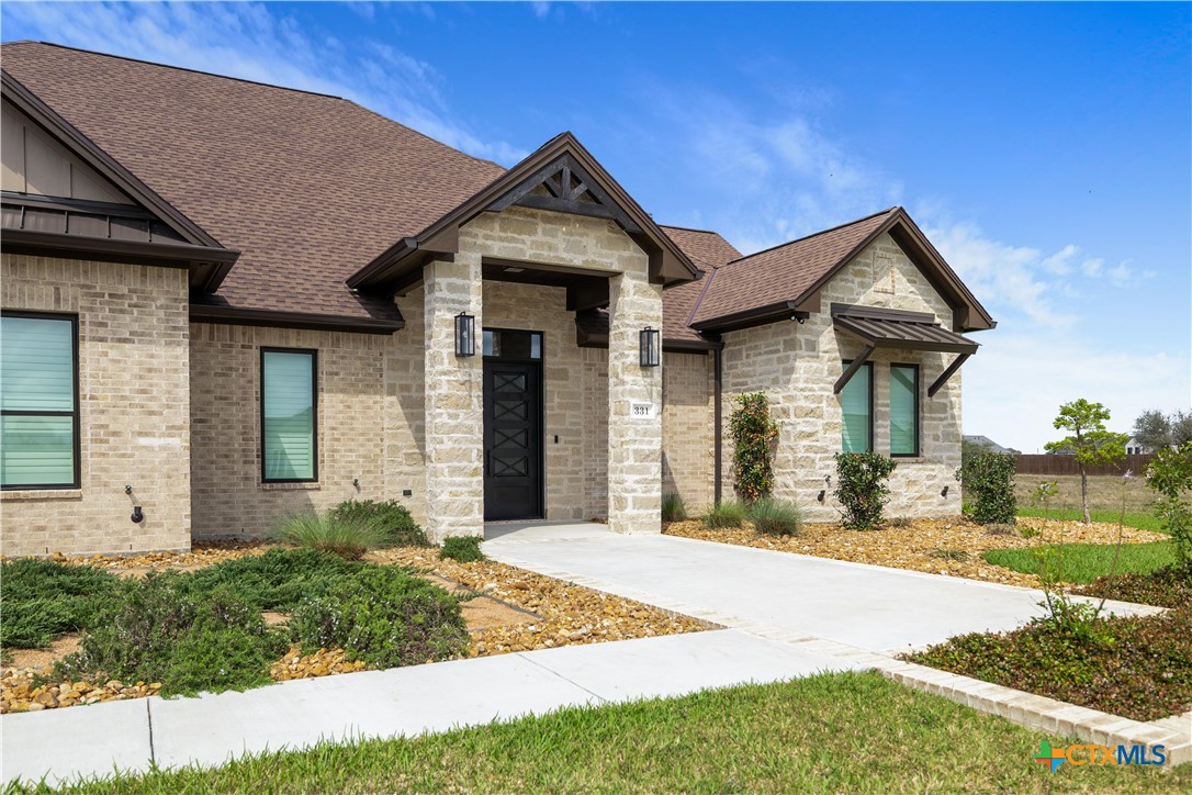 331 Sendera Loop Victoria, TX 77904 - Photo 4 of 47