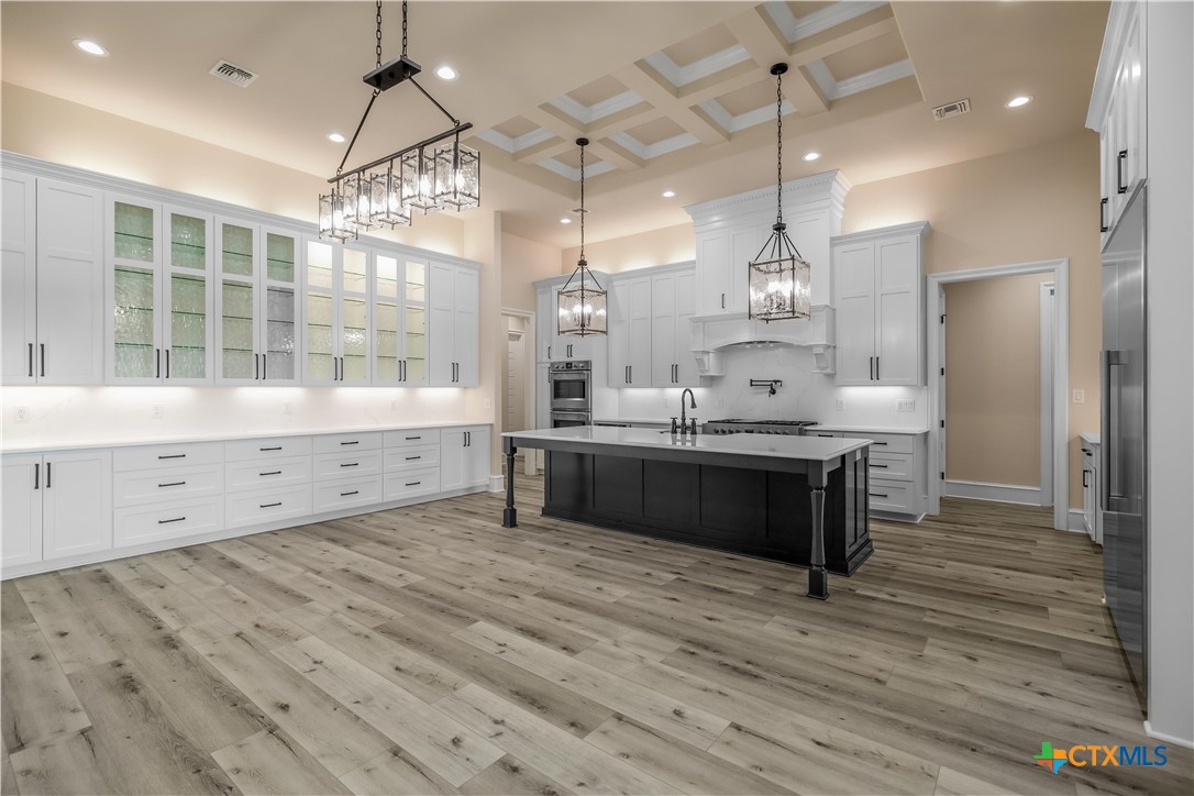 331 Sendera Loop Victoria, TX 77904 - Photo 9 of 47