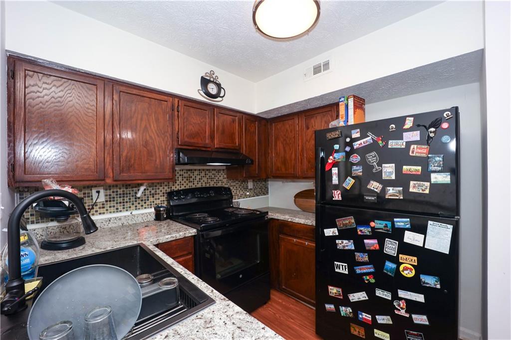 1909 Brian Way Decatur, GA 30033 - Photo 11 of 18