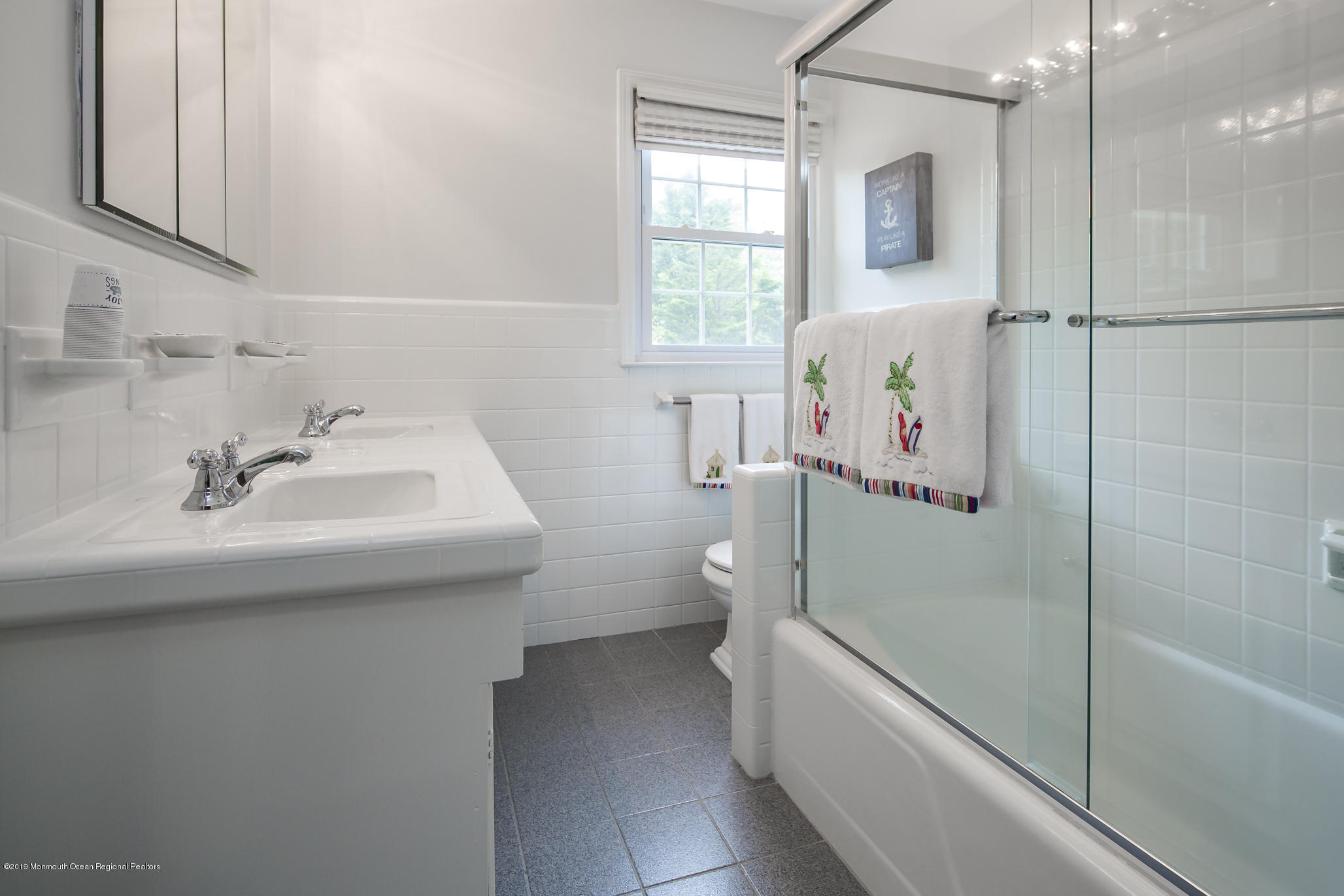 184 Rumson Road Rumson, NJ 07760 - Photo 21 of 54 32_Bathroom-2