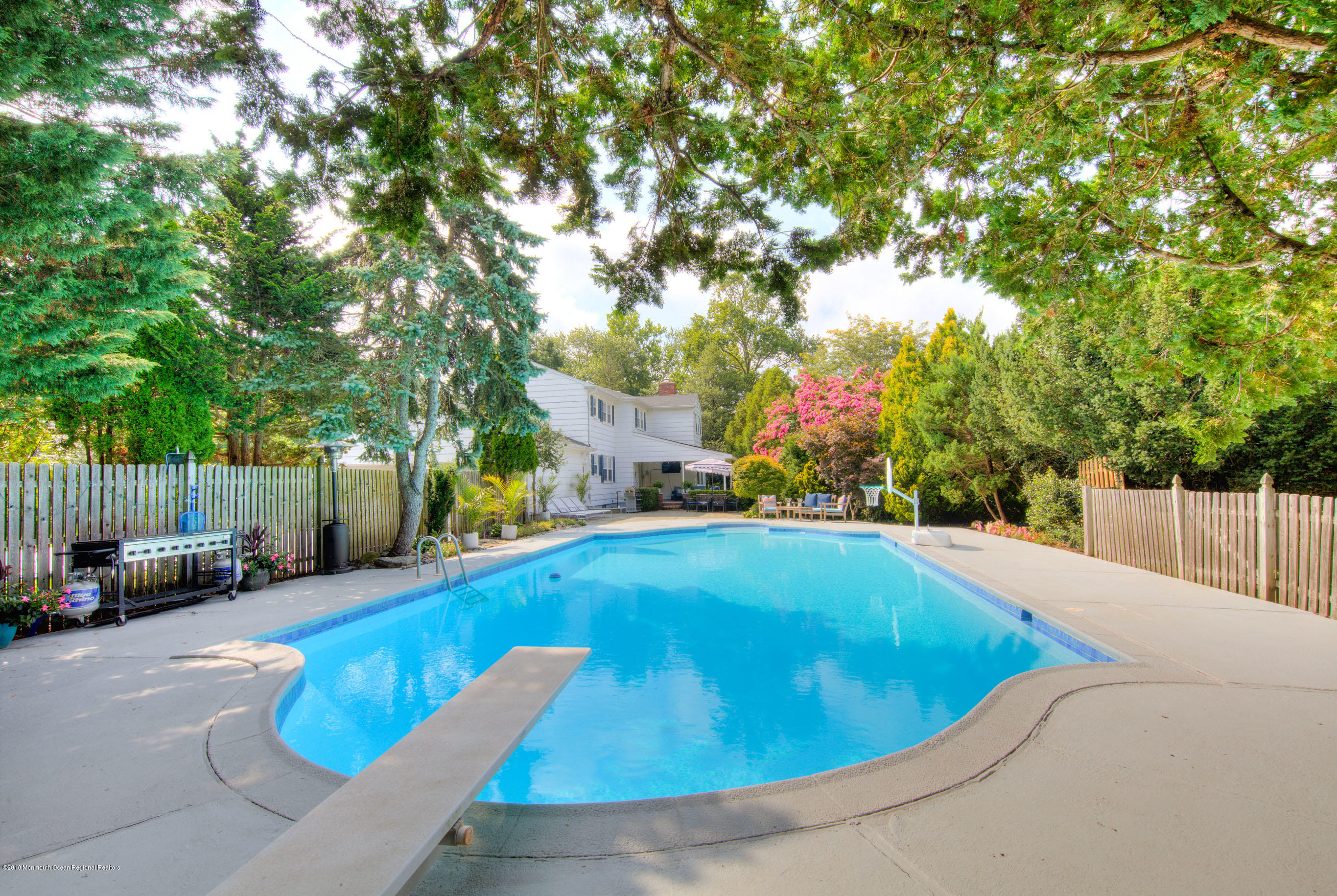 184 Rumson Road Rumson, NJ 07760 - Photo 36 of 54 184RumsonExteriorOnline-12