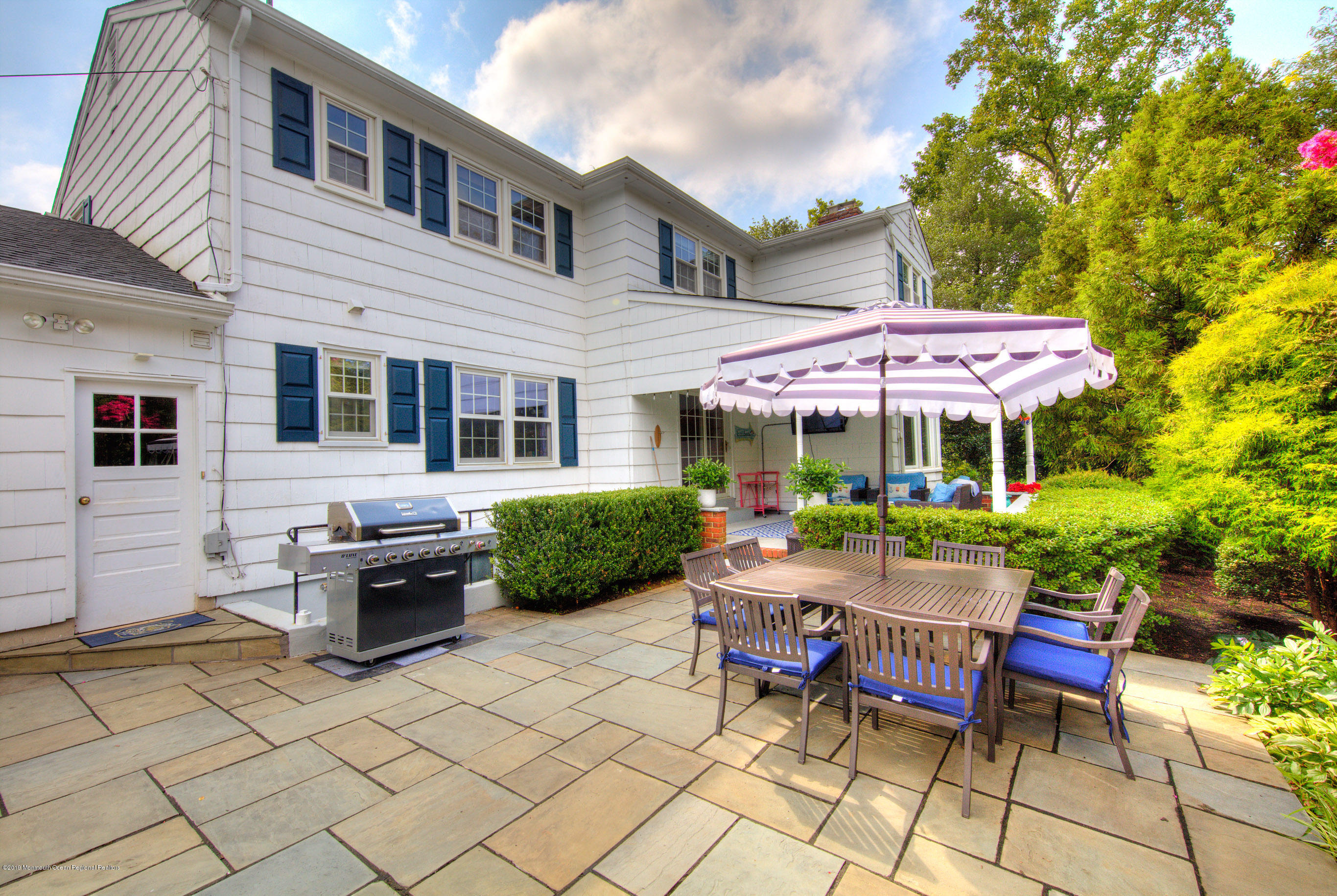 184 Rumson Road Rumson, NJ 07760 - Photo 42 of 54 184RumsonExteriorOnline-18