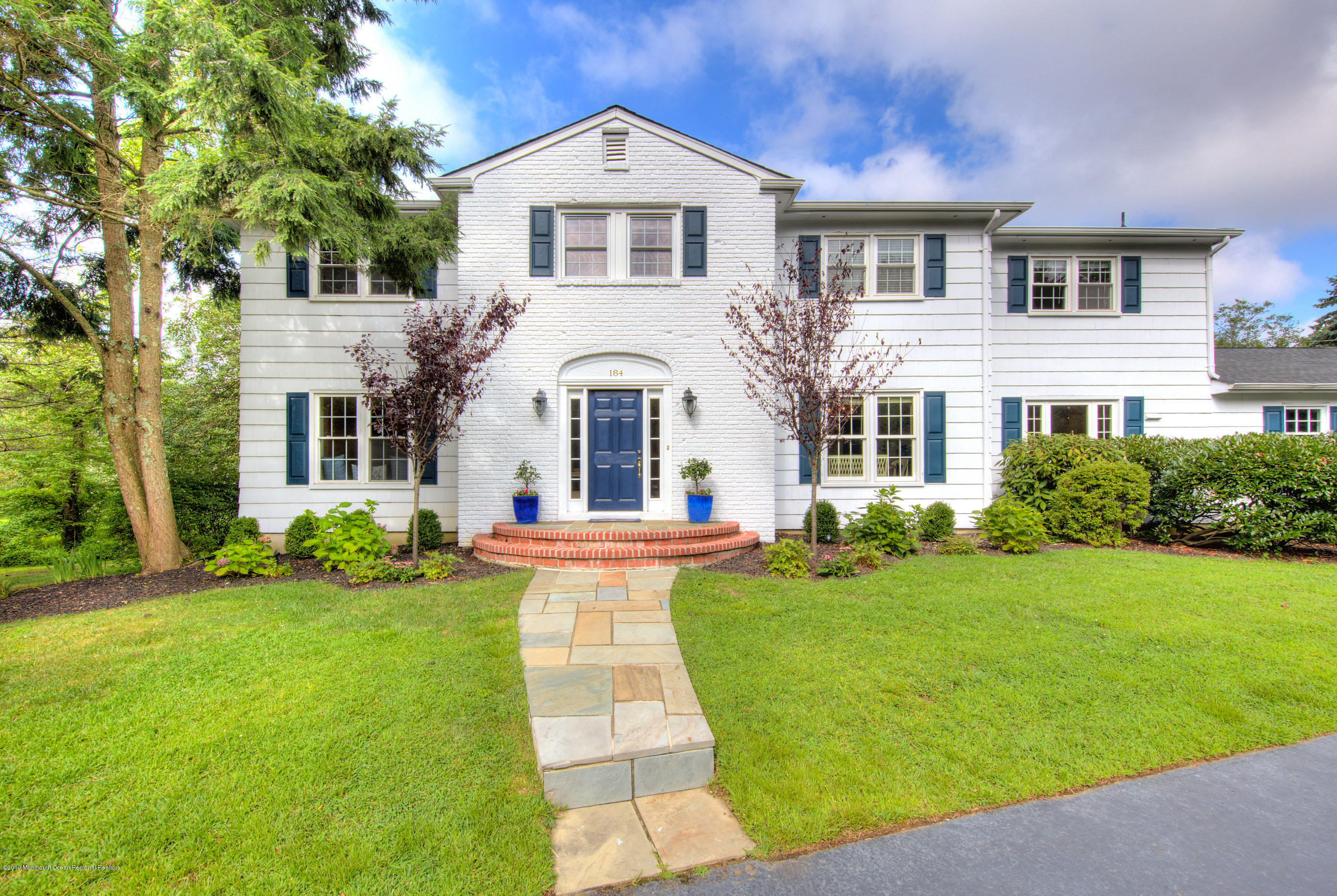 184 Rumson Road Rumson, NJ 07760 - Photo 54 of 54 184RumsonExteriorOnline-3