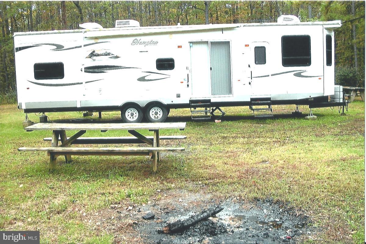 3321 Williams Point Road Marion Station, MD 21838 - Photo 8 of 20 Mobile home on wheels