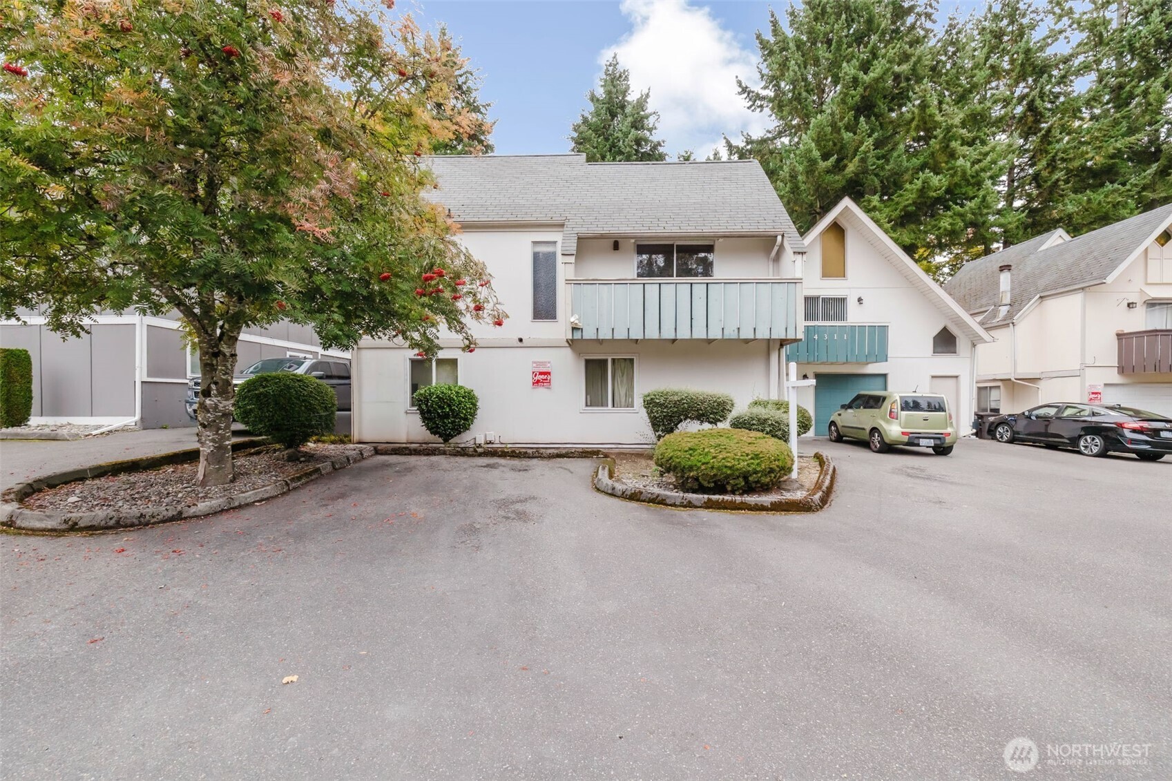 4311 67th Avenue West, Unit B Tacoma, WA 98466 - Photo 3 of 39 a view of a house with a outdoor space