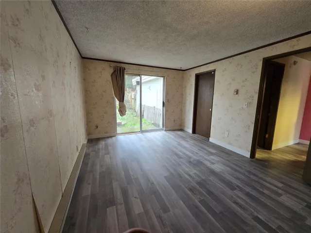 $325,000 | 4311 67th Avenue West, Unit B, Tacoma, WA 98466