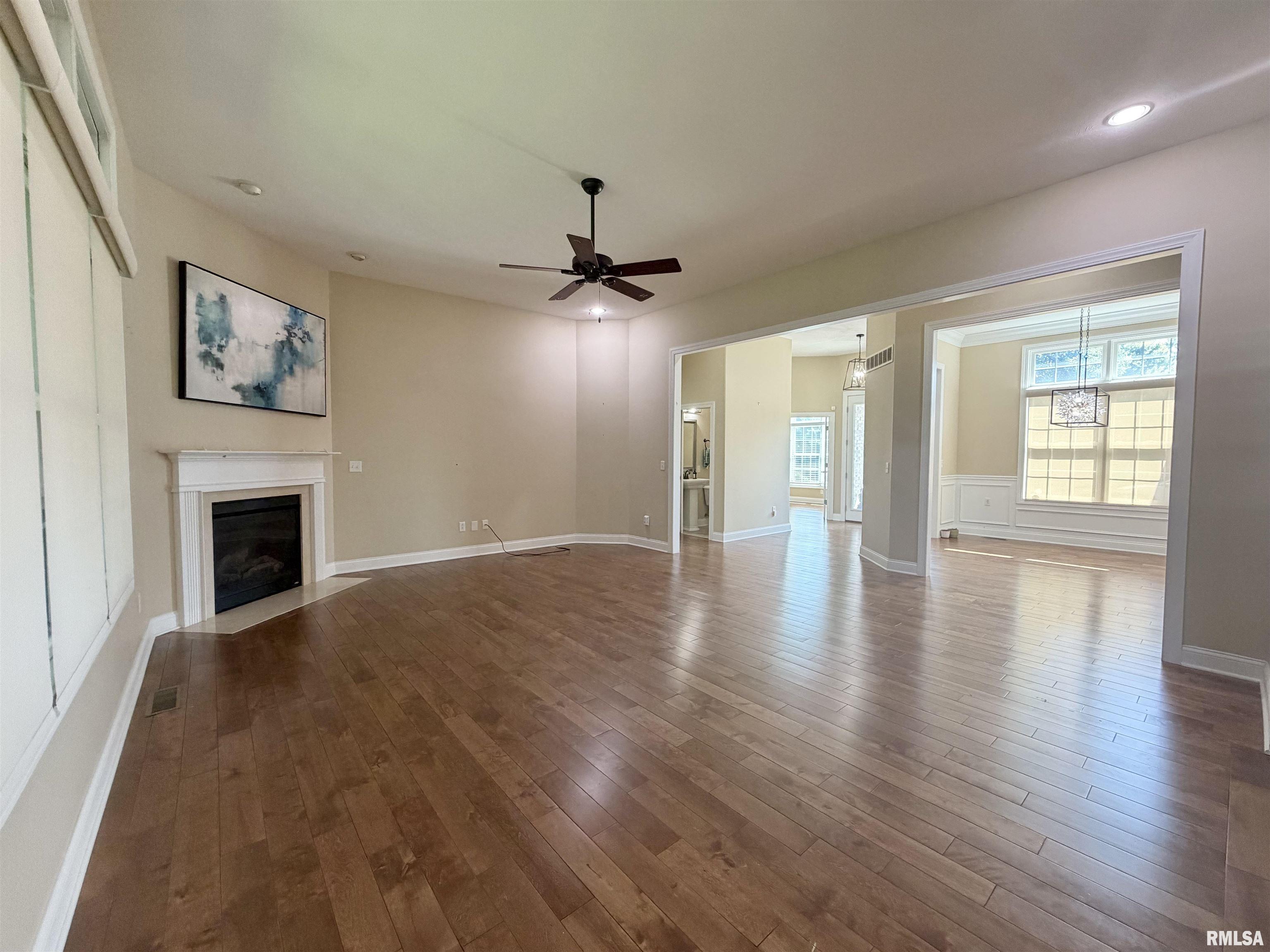 1805 Blue Stone Drive Springfield, IL 62704 - Photo 4 of 40