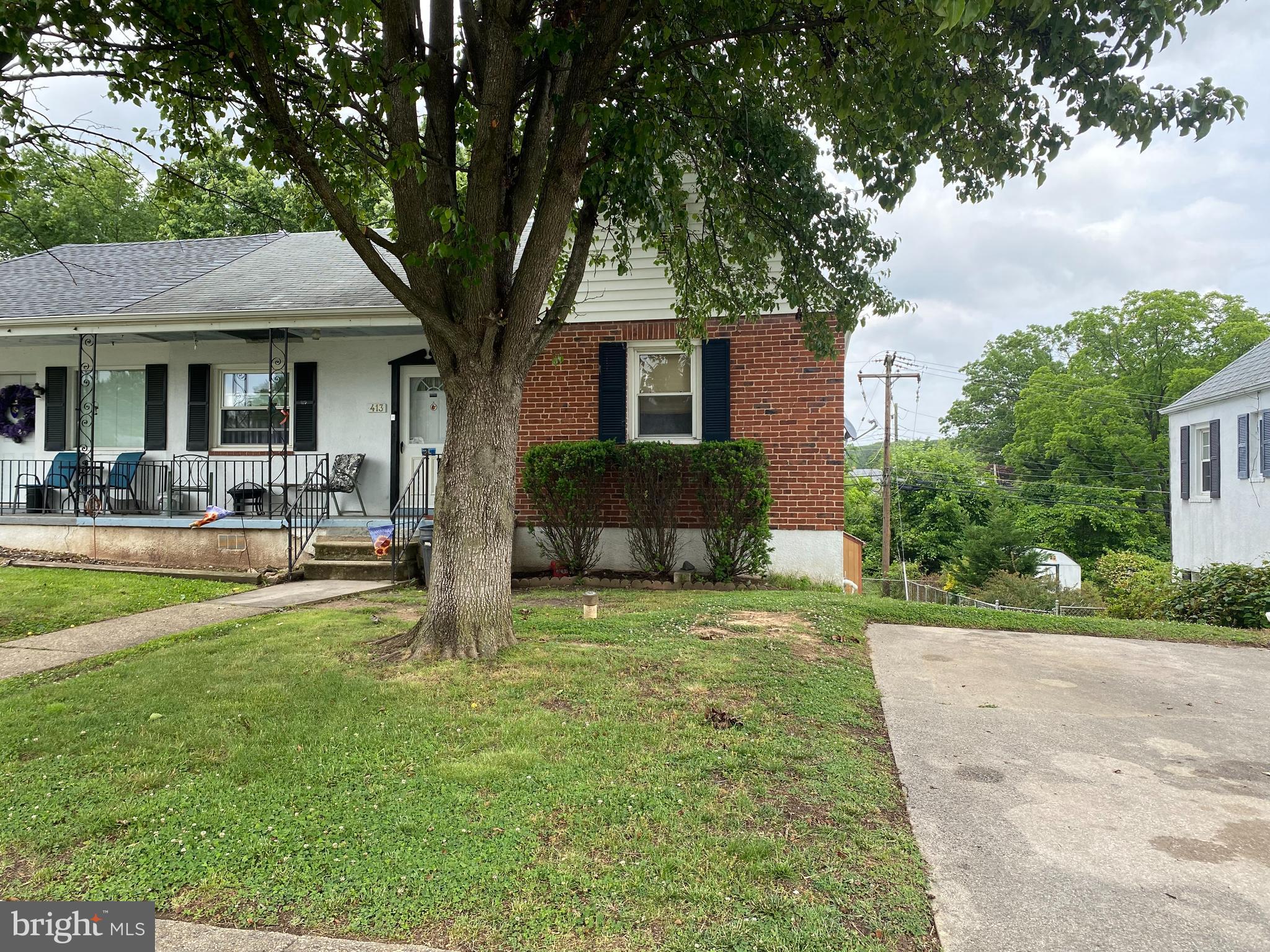 413 Meadow Road Baltimore, MD 21206 - Photo 2 of 11