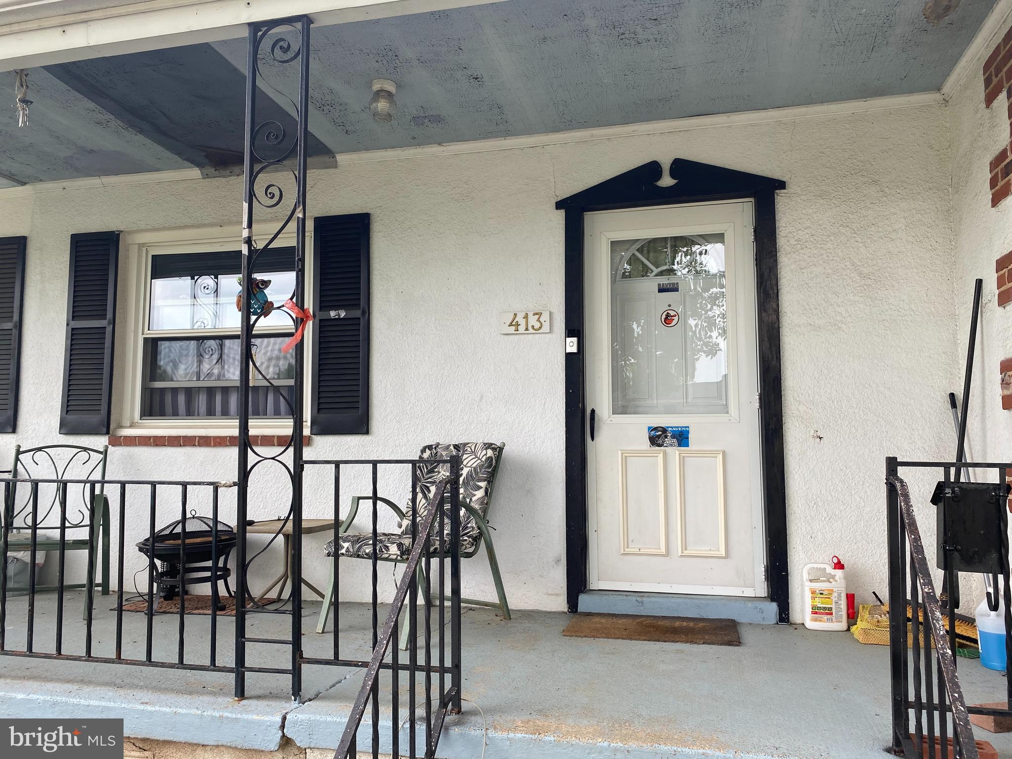 413 Meadow Road Baltimore, MD 21206 - Photo 3 of 11