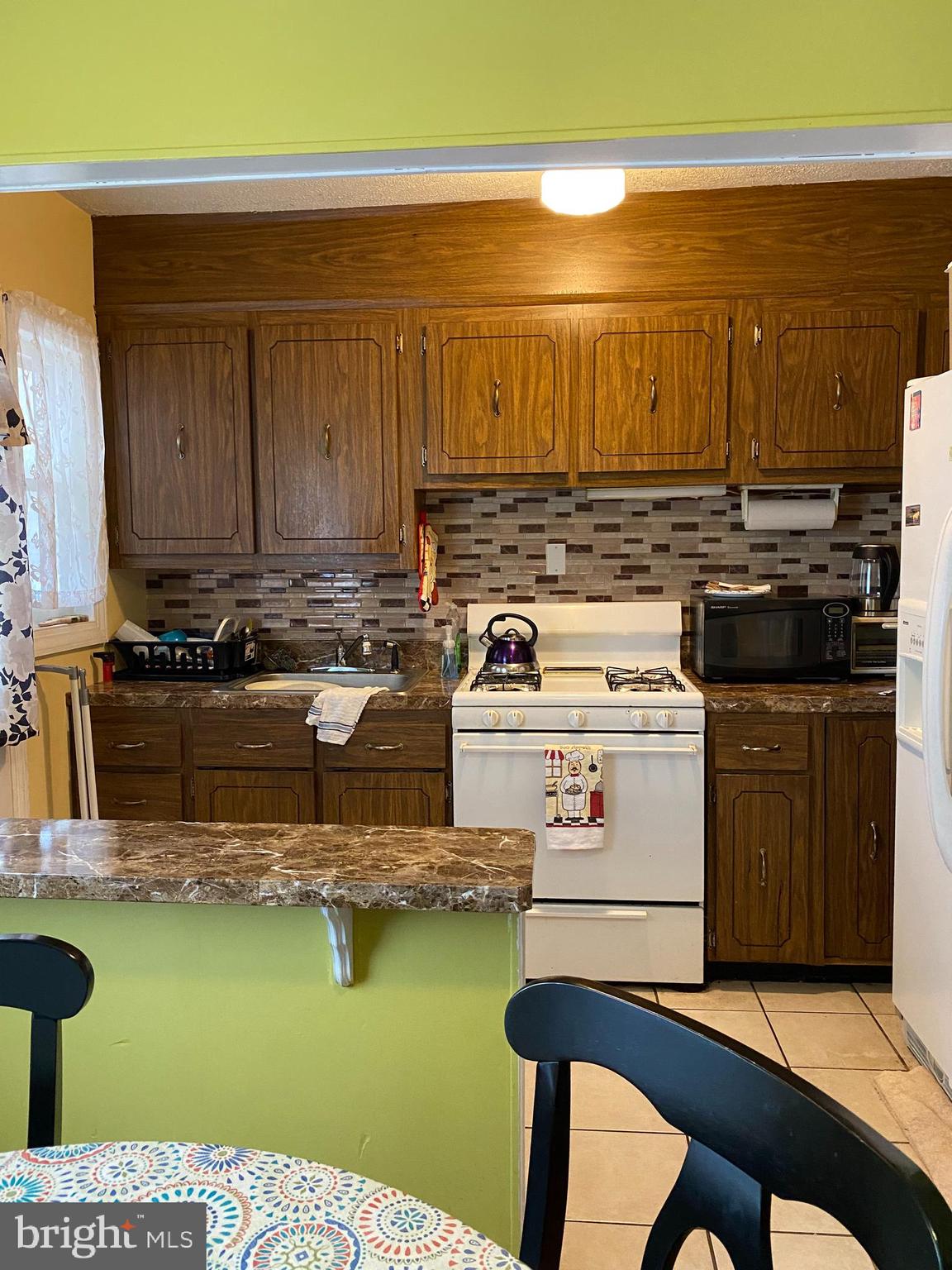 413 Meadow Road Baltimore, MD 21206 - Photo 4 of 11