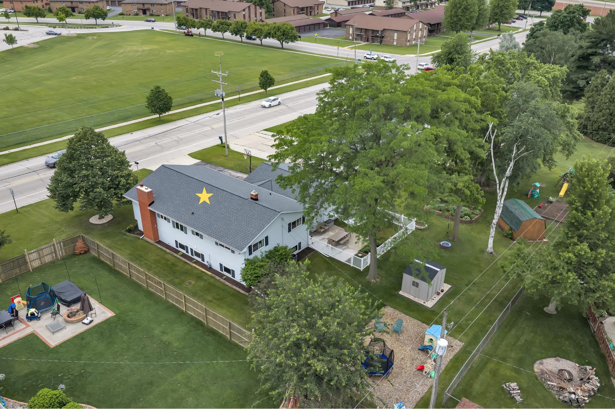 2400 South Ridge Road Green Bay, WI 54304 - Photo 49 of 52