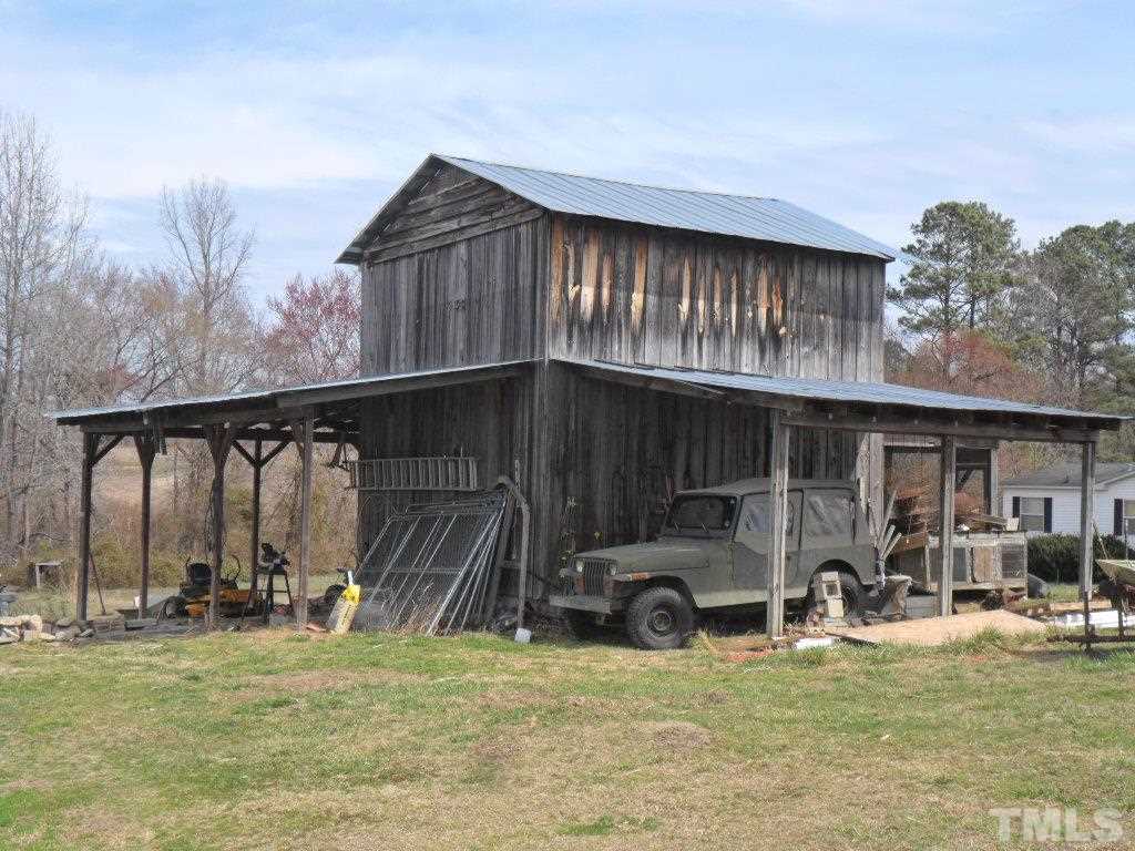 3997 Doyle Road Zebulon, NC 27597 - Photo 22 of 25 Solar lit barn.