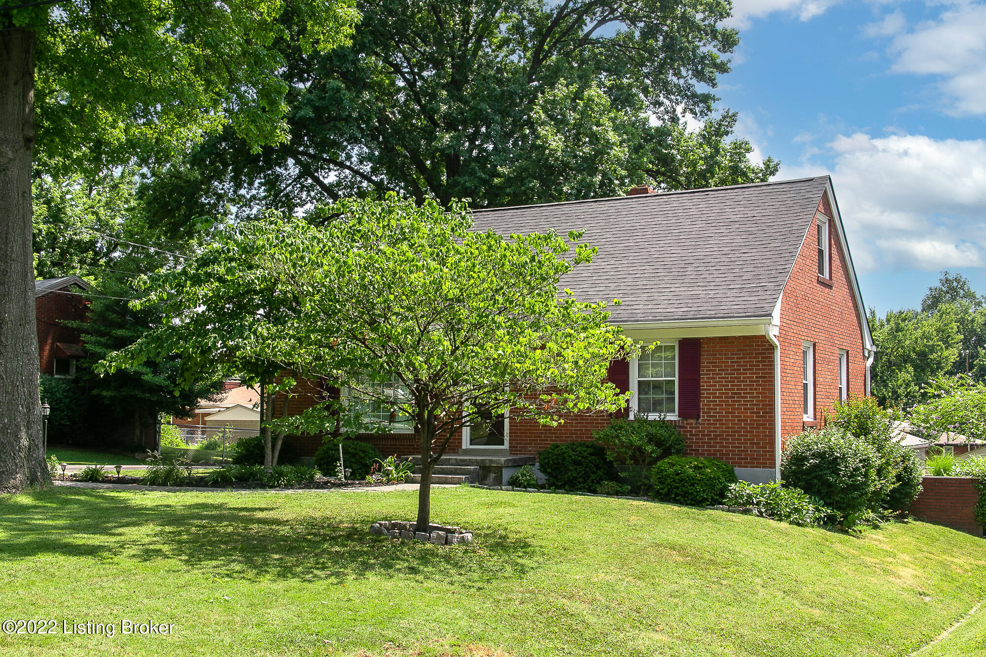 4313 Milldaun Road Louisville, KY 40213 - Photo 4 of 45 4313 Milldaun Rd-4