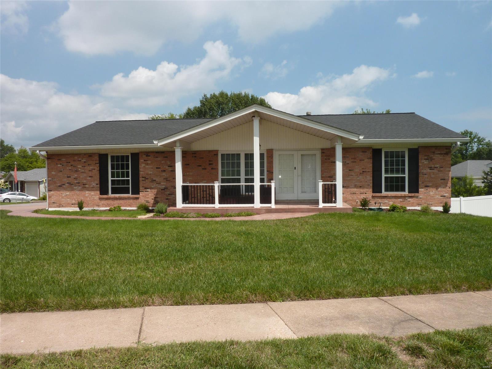2735 Yaeger Road St. Louis, MO 63129 - Photo 1 of 45 Gallery Image 1