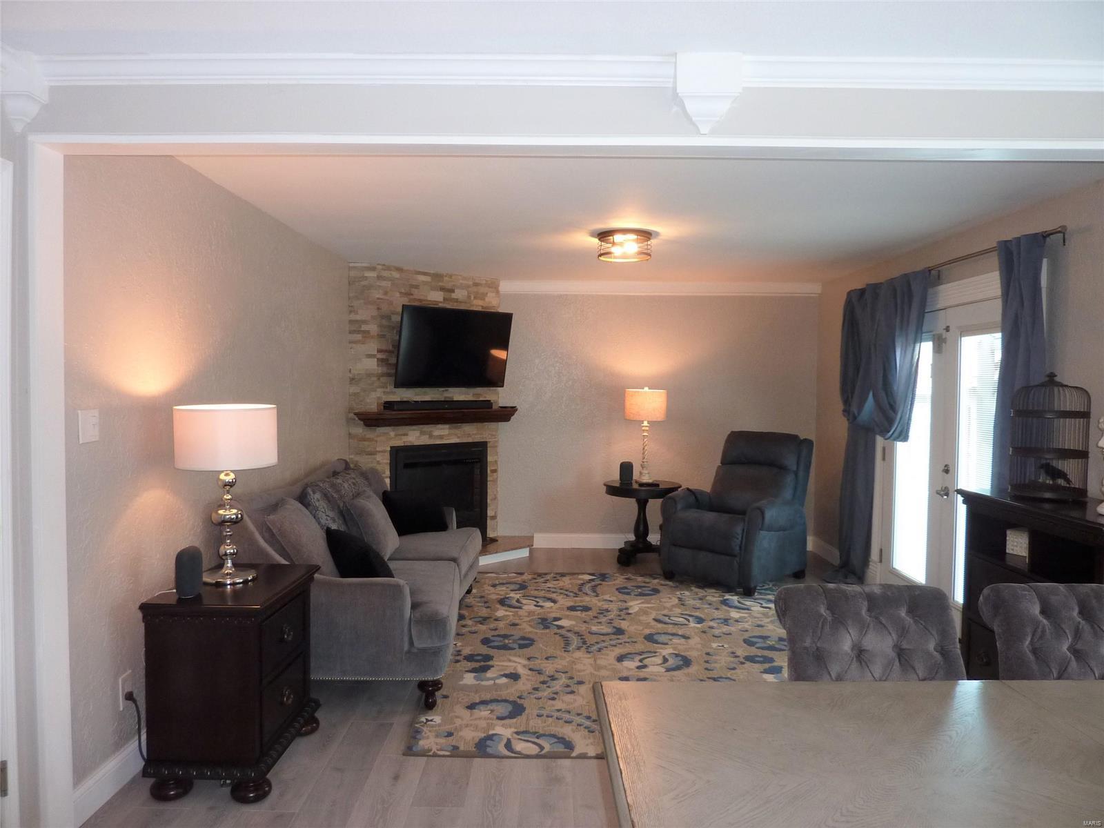 2735 Yaeger Road St. Louis, MO 63129 - Photo 14 of 45 Gallery Image 14