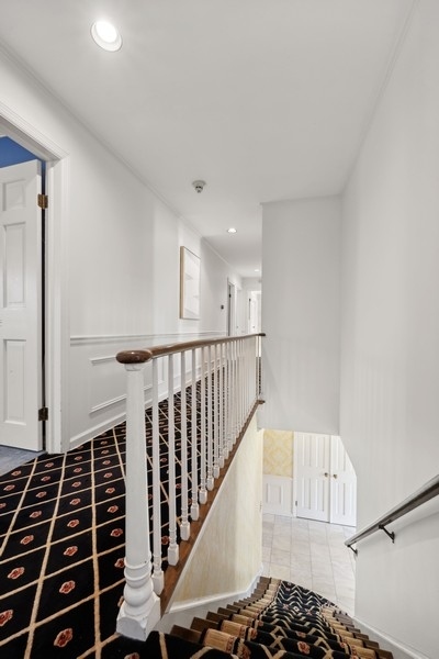 34 Longmeadow Road Winnetka, IL 60093 - Photo 18 of 35 a view of entryway with wooden floor