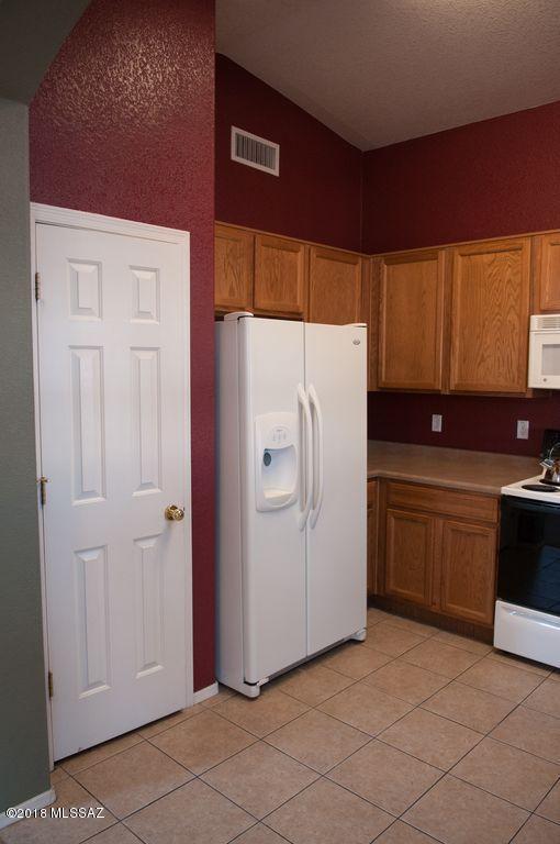 1496 North Old Ranch Road Tucson, AZ 85745 - Photo 7 of 22