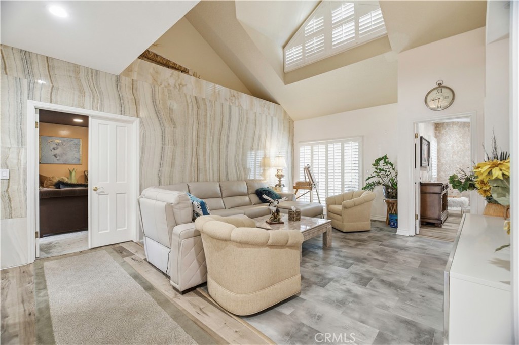 1 Royal St George Road Newport Beach, CA 92660 - Photo 32 of 65