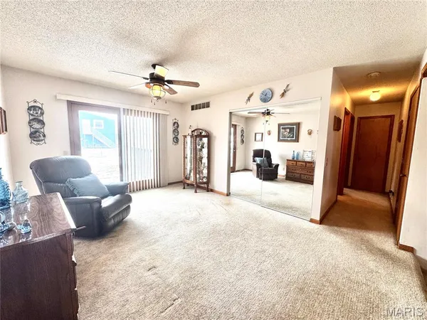 $239,900 | 4250 Sunburst Drive, Hannibal, MO 63401
