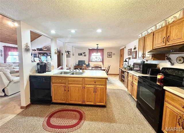 $239,900 | 4250 Sunburst Drive, Hannibal, MO 63401