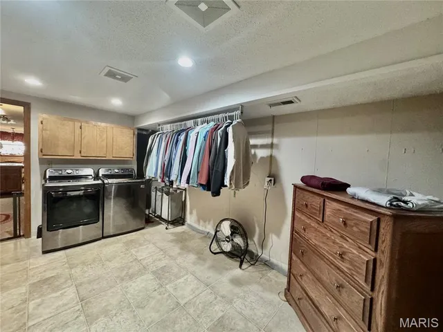 $239,900 | 4250 Sunburst Drive, Hannibal, MO 63401