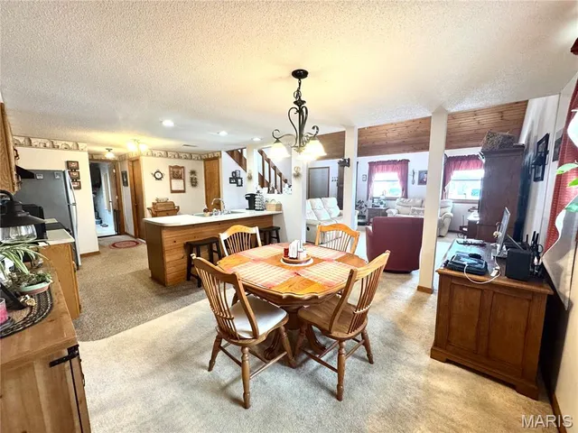 $239,900 | 4250 Sunburst Drive, Hannibal, MO 63401